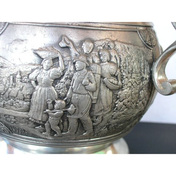 Antique Arzberg Zinn 95% Pewter Embossed Pitcher Jug Vase With Handle - Picture 14 of 15